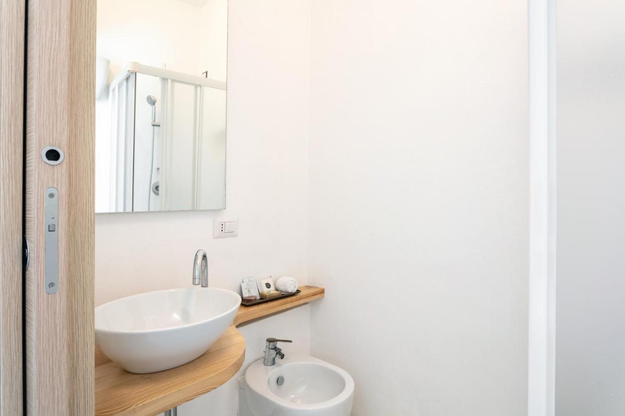 Reef Suites 奧爾比亞 外观 照片